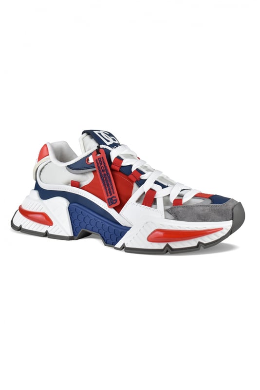 Dolce&Gabbana Sneakers Airmaster Blau Dolce&Gabbana Airmaster Sneakers in Rot, Weiß, Blau und Grau.Design mit Einsätzen. Aus Nylon und Leder.Weiße Leder-Konturenkappe mit rotem DG -Logo.Verschluss mit Schnürsenkeln.Zunge mit Logo-Patch.Dicke dreifarbige Sohle aus Gummi.Made in Italy.