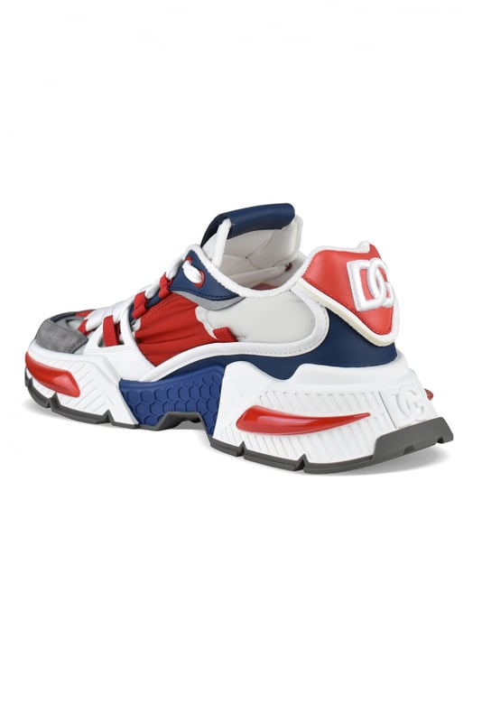 Dolce&Gabbana Sneakers Airmaster Blau Dolce&Gabbana Airmaster Sneakers in Rot, Weiß, Blau und Grau.Design mit Einsätzen. Aus Nylon und Leder.Weiße Leder-Konturenkappe mit rotem DG -Logo.Verschluss mit Schnürsenkeln.Zunge mit Logo-Patch.Dicke dreifarbige Sohle aus Gummi.Made in Italy.