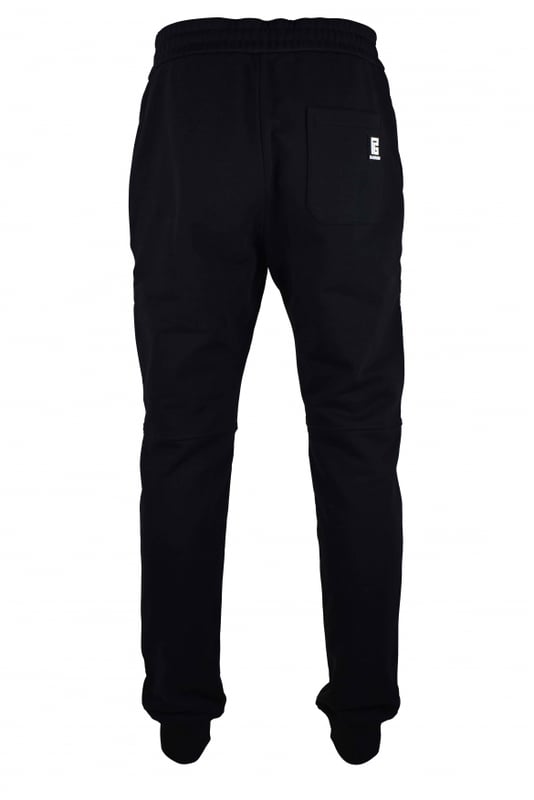 Chándal negro de algodón Balmain.Bolsillo trasero con parche de logotipo blanco.Inserciones de canalé por encima de las rodillas.Cintura elástica con cordones.Bordes de canalé.Bolsillos laterales.