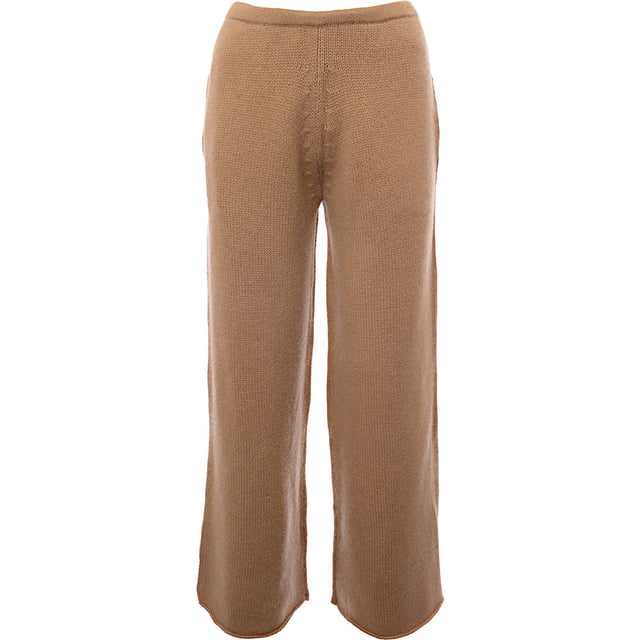 100% Cashmere. Raey wide-leg chunky knitted trousers crafted from responsibly sourced cashmere with a drawstring waistband, and side slip pockets.