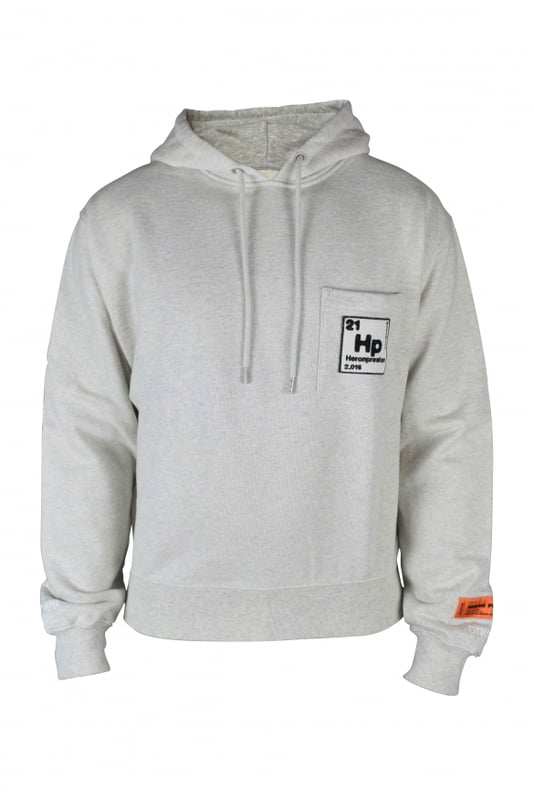 Heron Preston sweatshirt met capuchon van lichtgrijs katoen.Periodiek schouderstuk met  HP -logo aan de voorkant.Opgezette zak op de borst.Capuchon met strikband.Oranje logopatch op de mouw.Lange mouwen.Geribbelde randen.100% katoen.Gemaakt in Italië.