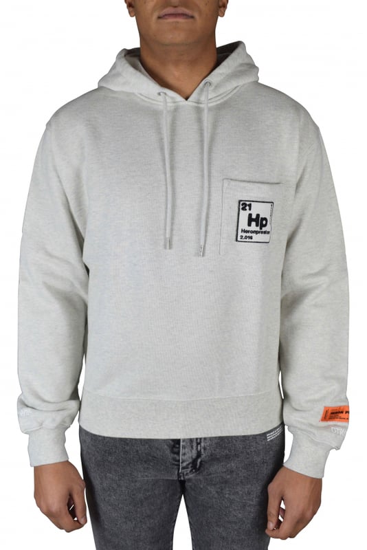Heron Preston sweatshirt met capuchon van lichtgrijs katoen.Periodiek schouderstuk met  HP -logo aan de voorkant.Opgezette zak op de borst.Capuchon met strikband.Oranje logopatch op de mouw.Lange mouwen.Geribbelde randen.100% katoen.Gemaakt in Italië.