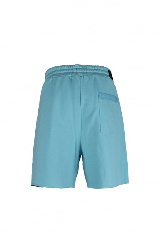 Pantalones cortos de algodón turquesa Amiri.Logotipo «MA» bordado en el bajo.Cintura elástica con cordones.Bolsillos laterales.Un bolsillo trasero.Made in Italy.