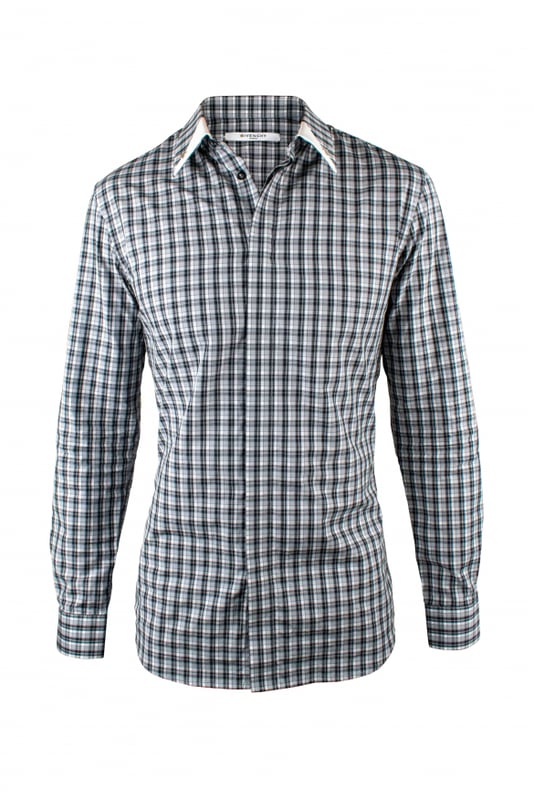 Camisa de algodón gris de Givenchy.Estampado de cuadros.Cuello blanco adornado con una estrella de metal plateado.Cierre con botones negros.Mangas largas.Corte entallado.