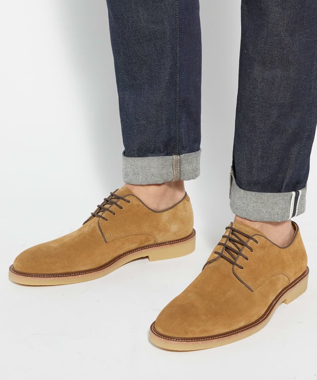 Dune Mens Banford - Suede Gibson Lace Up Shoes It's all in the detail with our hybrid suede Banford profile. Resting on a comfortable lightweight sole, this lace-up Gibson features exposed stitching along a contrasting trim, and a herringbone collar. The ultimate smart/casual choice.