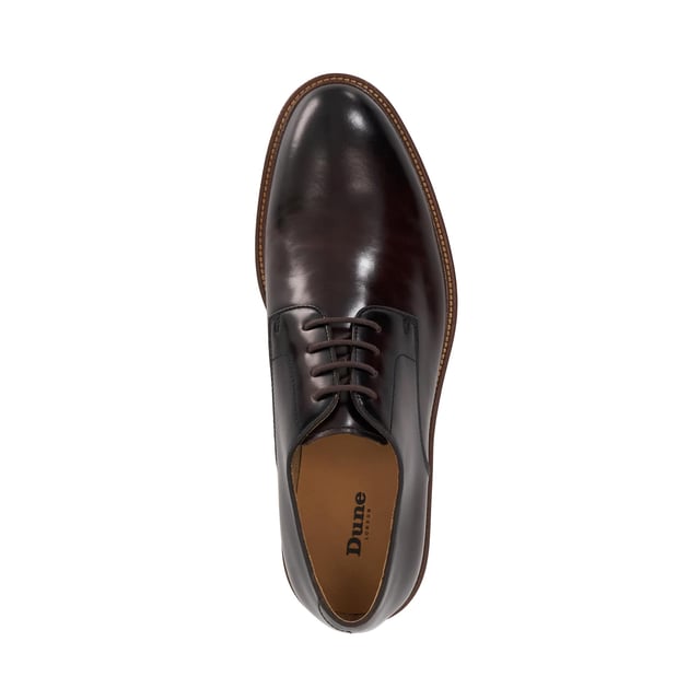 Dune Mens Banford - Suede Gibson Lace Up Shoes It's all in the detail with our hybrid suede Banford profile. Resting on a comfortable lightweight sole, this lace-up Gibson features exposed stitching along a contrasting trim, and a herringbone collar. The ultimate smart/casual choice.