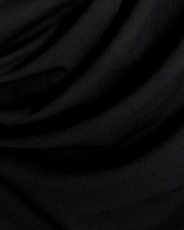 Drape detail, Off shoulder design, Asymmetric neckline, Short sleeves, Split hem, Midi length