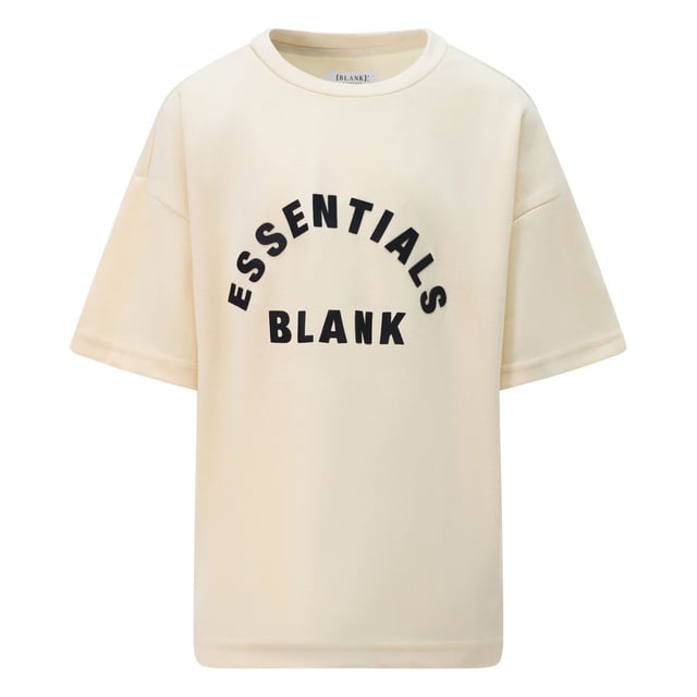 Blank Essentials Juniors Regular-Fit T-Shirt.- Crewneck.- Short sleeves.- Straight hem.- Printed logo.- Regular fit. Material: 70% Polyester, 30% Cotton. Ref: BEKIDS002S.