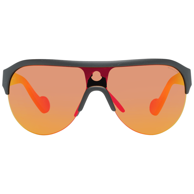 Moncler Zonnebril ML0049 0002C Geslacht: Unisex
Hoofdkleur: Zwart
Kleur van het frame: Zwart
Kleur van lenzen: Multicolor
Lensenmateriaal: Kunststof
Filtercategorie: 3
Lenzen effect: Gespiegeld
Bescherming: 100% UVA & UVB
Breedte van de lenzen: 160
Hoogte van de lenzen: 54
Frame breedte: 145
Lengte van de tempels: 135
Stijl: Monolens
Veer scharnier: Nee
Extra: Geen extra's
Zending omvat: Etui
Country: Italy