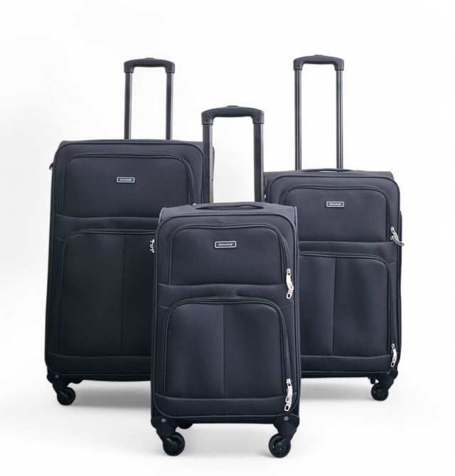 Mejora tu experiencia de viaje con este equipaje Softshell expandible, diseñado para ofrecer máxima flexibilidad, mayor capacidad y suave maniobrabilidad. Ya sea que te vayas de vacaciones cortas o de una aventura de larga distancia, estas maletas te mantienen organizado, seguro y listo para cualquier cosa. Características: • Exterior Softshell flexible: el material duradero pero liviano facilita el empaque y permite una ligera flexibilidad cuando el espacio es reducido. • Compartimentos expandibles: ¿necesitas más espacio? Usa la cremallera de expansión para aumentar el espacio de almacenamiento hasta en un 20% para souvenirs, ropa extra o artículos esenciales de último minuto. • Cerradura de combinación integrada: viaja sin estrés con cerraduras de seguridad integradas que cumplen con los estándares internacionales de inspección de aeropuertos. • Ruedas giratorias: cuatro ruedas multidireccionales proporcionan un movimiento suave de 360° para una fácil navegación en el aeropuerto. Tamaño y especificaciones: • Cabina: 55 x 33 x 21 cm | Peso: 2,5 kg | Capacidad: 33 L • Mediano: 65 x 38 x 24 cm (se expande a 29 cm) | Peso: 3,1 kg | Capacidad: 65L • Grande: 75 x 43 x 28 cm (se expande a 33 cm) | Peso: 4,1 kg | Capacidad: 90L NOTA: ¡Estas maletas se venden individualmente, no como conjunto, así que seleccione su tamaño preferido!