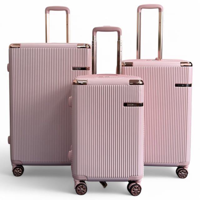 Maleta de cabina de viaje expandible de color oro rosa con carcasa rígida y 8 ruedas Viaje con confianza con esta maleta rígida, ligera y segura. Fabricada con policarbonato duradero, ofrece una resistencia superior a los impactos y cuenta con cerraduras TSA para mayor seguridad, ruedas giratorias de 8 ruedas para un movimiento sin esfuerzo y capacidad expandible para una mayor flexibilidad de empaque. Características: Carcasa de policarbonato duradero: Fabricada con policarbonato de alta calidad, esta carcasa proporciona una resistencia excepcional a los impactos sin dejar de ser ligera, lo que garantiza que sus pertenencias estén bien protegidas durante todo su viaje. Cerradura de combinación TSA: La cerradura de combinación integrada aprobada por la TSA ofrece mayor seguridad, permitiendo que la seguridad del aeropuerto inspeccione su equipaje sin dañarlo, lo que le proporciona tranquilidad durante el viaje. Sistema giratorio de 360° de 8 ruedas: Equipado con ocho ruedas giratorias de suave rodamiento, este conjunto permite una maniobrabilidad de 360 grados sin esfuerzo, lo que hace que navegar por aeropuertos y estaciones de tren concurridos sea muy fácil. Diseño expandible: Cada maleta cuenta con una cremallera expandible, que proporciona capacidad de empaque adicional cuando se necesita, ideal para traer recuerdos o acomodar artículos adicionales. Asa telescópica ergonómica: El asa telescópica ajustable garantiza un manejo cómodo y suave, adaptándose a su altura preferida para facilitar su desplazamiento. Especificaciones: Cabina: 55 x 36 x 22 cm, 2,6 kg, 39 L; Mediana: 67 x 43 x 27 cm (32 expandida), 3,50 kg, 81 L; Grande: 77 x 50 x 31 cm (36 expandida), 4,20 kg, 123 L. NOTA: Estas maletas se venden por separado, no como juego, así que seleccione su tamaño preferido.