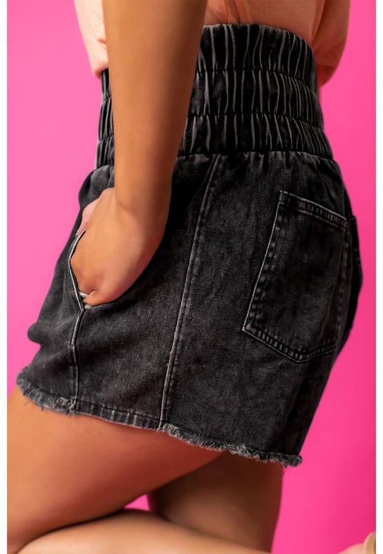Trendy smocked high waist design
  Mineral washed finish for a cool and laid
  back vibe
  Raw edges for an edgy and carefree feel
  Perfect for a laid
  back day with a casual tee and sneakers
  Available in sizes 6
  16 with medium
  high elasticity
Material: 71% Cotton 27.5% Polyester 1.5% Elastane