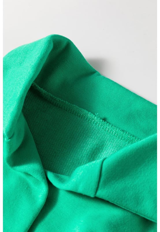 Our styles are designed with a trendy fitted look in mind following an international size standard. For the best fit we suggest choosing one size up from your usual. Be sure to check our sizing chart to find your perfect match!
  Sea Green Rainbow Colorblock design for a lively and energetic vibe
  Collared top with a split neck for added sophistication
  Matching shorts included for a coordinated look
  Short sleeves for breathability and comfort in warmer weather
  Medium elasticity for a comfortable fit
Material: 80% Polyester 20% Cotton