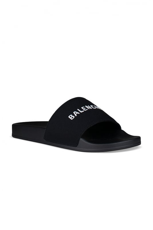 Schwarze Steppschuhe von Balenciaga.Stoffband mit Balenciaga-Logo in dicken weißen Buchstaben.Sohle aus Gummi.Made in Italy.