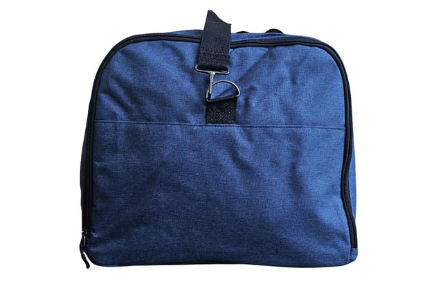 Extra Large Duffel Weekend Holdall Carry-On Cabin Bag Gym Sports Travel Bag


Large Holdall Duffle Bag Weekend Bag Carry On Cabin Bag Gym Sports Bags


This travel holdall is the ideal solution for navigating flight restrictions. Crafted from durable 600D polyester with ample space for your belongings, this bag is designed to withstand the rigors of holiday travel.



CONQUER AIRPORT BAG RESTRICTIONS - Thoughtfully designed to meet the requirements of most major airlines, ensuring hassle-free travel.



ADJUSTABLE REMOVABLE STRAP - Perfect for carrying heavier loads or for hands-free convenience. The top flap dual zipper offers quick and easy access. The strap adjusts from 57 to 94cm.



2 EXTERIOR POCKETS - Conveniently store essential items like passports, wallets, phones, or cash in these easily accessible pockets.



LIGHTWEIGHT AND DURABLE - Made from 600D polyester, this bag is both lightweight and tough, providing added security for your belongings.



PERFECT SPORTS/GYM BAG - Versatile enough for travel and also ideal as a gym or sports bag. With its sturdy construction, spacious interior, and extra pockets, this bag is ready for any adventure.




DIMENSIONS Extra Large: Height: 37.5 cm | Width: 60 cm | Depth: 30 cm | Capacity 61 Litres