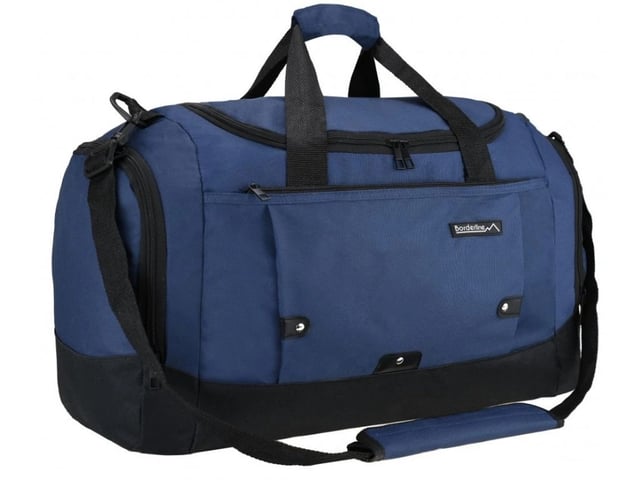 Bolso de mano grande para fin de semana, bolso de mano para cabina, bolso de viaje deportivo para gimnasio Bolso de mano grande para fin de semana, bolso de mano para cabina, bolso de deporte para gimnasio Este bolso de mano de viaje es la solución ideal para sortear las restricciones de vuelo. Fabricado con poliéster 600D duradero con amplio espacio para tus pertenencias, este bolso está diseñado para soportar los rigores de los viajes de vacaciones. CONQUISTA LAS RESTRICCIONES DE EMBALAJE DEL AEROPUERTO: diseñado cuidadosamente para cumplir con los requisitos de la mayoría de las aerolíneas principales, lo que garantiza un viaje sin complicaciones. CORREA AJUSTABLE DESMONTABLE: perfecta para transportar cargas más pesadas o para la comodidad de tener las manos libres. La cremallera doble de la solapa superior ofrece un acceso rápido y fácil. La correa se ajusta de 57 a 94 cm. 2 BOLSILLOS EXTERIORES: guarda cómodamente artículos esenciales como pasaportes, carteras, teléfonos o dinero en efectivo en estos bolsillos de fácil acceso. LIGERO Y DURADERO: hecho de poliéster 600D, este bolso es ligero y resistente, lo que proporciona mayor seguridad para tus pertenencias. BOLSA DE DEPORTE/GIMNASIO PERFECTA: Versátil para viajar, ideal también como bolsa de gimnasio o deportiva. Con su robusta construcción, amplio interior y bolsillos adicionales, esta bolsa está lista para cualquier aventura. DIMENSIONES Grande: Alto: 31 cm | Ancho: 52 cm | Fondo: 25 cm | Peso: 0,8 kg
