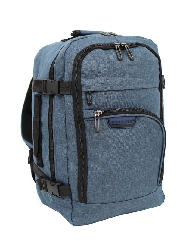 Mochila de cabina de 40 x 20 x 25 cm para Easy Jet y Ryanair. Mochila Mochila 40x20x25 cm Bolsa de viaje debajo del asiento para Easy Jet, Ryanair · CUMPLE CON RYANAIR Y LISTO PARA CABINA: Diseñado para adaptarse a los requisitos de equipaje de mano gratuito de Ryanair, lo que le permite evitar cargos adicionales. También está aprobado para su uso en cabina en otras aerolíneas importantes, incluidas British Airways, Emirates, Lufthansa, Virgin Atlantic, KLM y más. · APROBADO PARA LA MAYORÍA DE LAS PRINCIPALES AEROLÍNEAS: Compatible con las pautas de equipaje de mano para las principales aerolíneas como Ryanair, British Airways, EasyJet y otras, esta bolsa le ayuda a ahorrar dinero y reduce el estrés del viaje para una experiencia más fluida en el aeropuerto. · CALIDAD Y DURABILIDAD SUPERIORES: Fabricado con materiales de primera calidad, este bolso está diseñado para ser duradero, ofreciendo resistencia y confiabilidad de larga duración, lo que lo hace perfecto para viajes, uso en el gimnasio o actividades diarias. OPCIONES DE ALMACENAMIENTO VERSÁTILES: Con un espacioso compartimento principal, un bolsillo doble frontal y cinco bolsillos más pequeños, este bolso ofrece amplio espacio para guardar objetos esenciales como el teléfono, la cartera, las gafas y los libros, manteniéndolos organizados y fácilmente accesibles. DISEÑO CÓMODO Y FUNCIONAL: Diseñado con correas de hombro acolchadas y un práctico asa superior, este bolso garantiza comodidad sin sacrificar la funcionalidad, lo que lo convierte en el compañero ideal para cualquier viaje. ESPECIFICACIONES: Dimensiones: 40 x 25 x 20 cm | Peso: 480 g | Capacidad: 20 L