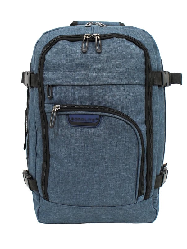 Mochila de cabina de 40 x 20 x 25 cm para Easy Jet y Ryanair. Mochila Mochila 40x20x25 cm Bolsa de viaje debajo del asiento para Easy Jet, Ryanair · CUMPLE CON RYANAIR Y LISTO PARA CABINA: Diseñado para adaptarse a los requisitos de equipaje de mano gratuito de Ryanair, lo que le permite evitar cargos adicionales. También está aprobado para su uso en cabina en otras aerolíneas importantes, incluidas British Airways, Emirates, Lufthansa, Virgin Atlantic, KLM y más. · APROBADO PARA LA MAYORÍA DE LAS PRINCIPALES AEROLÍNEAS: Compatible con las pautas de equipaje de mano para las principales aerolíneas como Ryanair, British Airways, EasyJet y otras, esta bolsa le ayuda a ahorrar dinero y reduce el estrés del viaje para una experiencia más fluida en el aeropuerto. · CALIDAD Y DURABILIDAD SUPERIORES: Fabricado con materiales de primera calidad, este bolso está diseñado para ser duradero, ofreciendo resistencia y confiabilidad de larga duración, lo que lo hace perfecto para viajes, uso en el gimnasio o actividades diarias. OPCIONES DE ALMACENAMIENTO VERSÁTILES: Con un espacioso compartimento principal, un bolsillo doble frontal y cinco bolsillos más pequeños, este bolso ofrece amplio espacio para guardar objetos esenciales como el teléfono, la cartera, las gafas y los libros, manteniéndolos organizados y fácilmente accesibles. DISEÑO CÓMODO Y FUNCIONAL: Diseñado con correas de hombro acolchadas y un práctico asa superior, este bolso garantiza comodidad sin sacrificar la funcionalidad, lo que lo convierte en el compañero ideal para cualquier viaje. ESPECIFICACIONES: Dimensiones: 40 x 25 x 20 cm | Peso: 480 g | Capacidad: 20 L