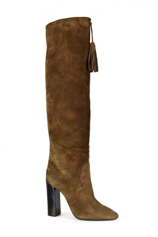 Botas Meurice Saint Laurent en ante camel.Cordones y pompones con flecos decorativos.Use liso o arrugado.Altura del tacón 10,5 cm.Suela de cuero.Made in Italy.