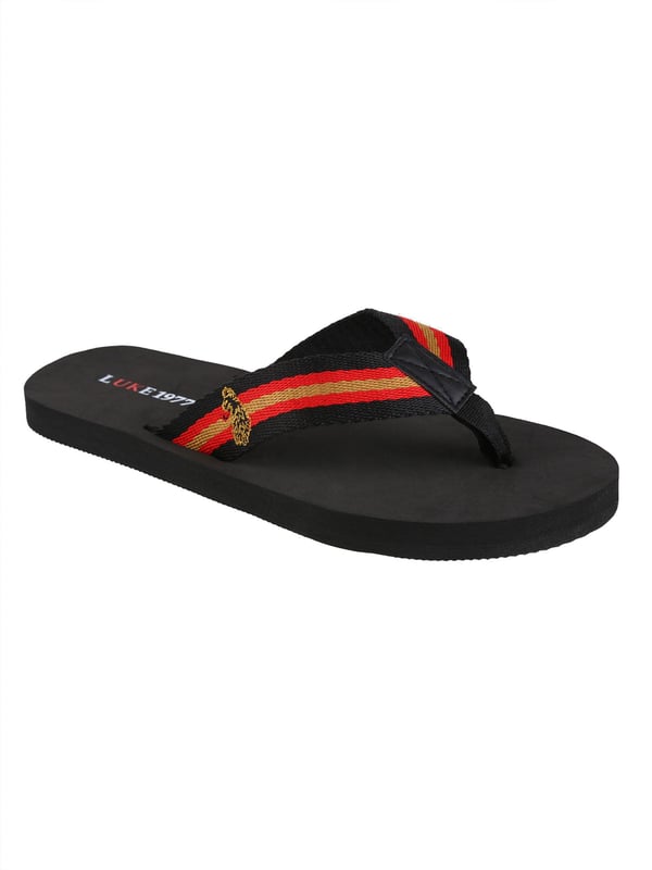 Elevate your down-time wardrobe with these LUKE canvas strap flip flops. They are detailed with the brand's iconic lion head embroidery and are stamped with the LUKE 1977 graphic on the sole.