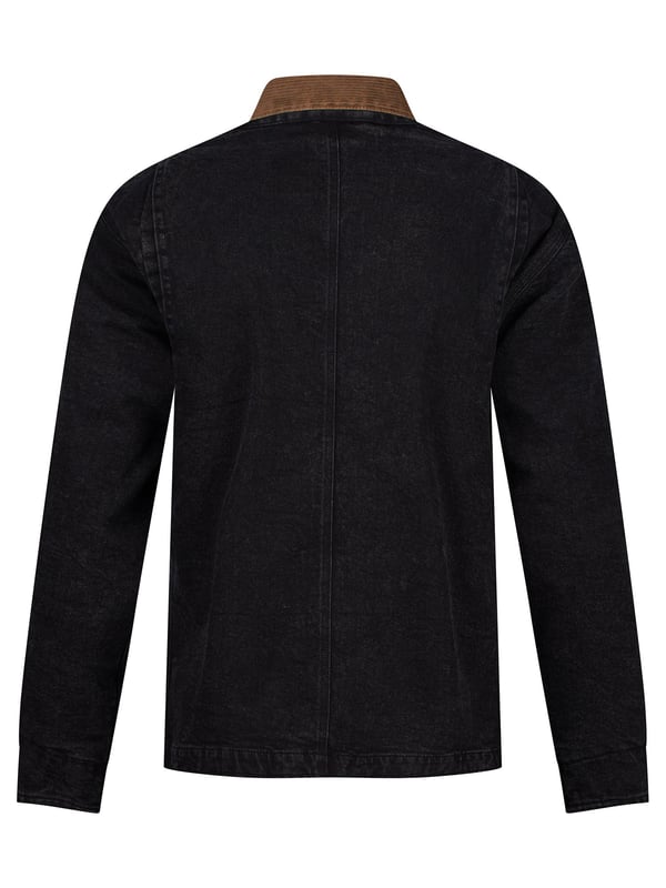 An absolute transitional wardrobe staple, LUKE introduces this expertly crafted denim shacket. Perfect for layering in the cooler months. It sports a stylish contrast cord collar. Its styled with two chest pockets that feature LUKE denim buttons and two lower front open pockets for all of your essentials. It is then lined with a stylish checked premium cotton fabric for your comfort.
