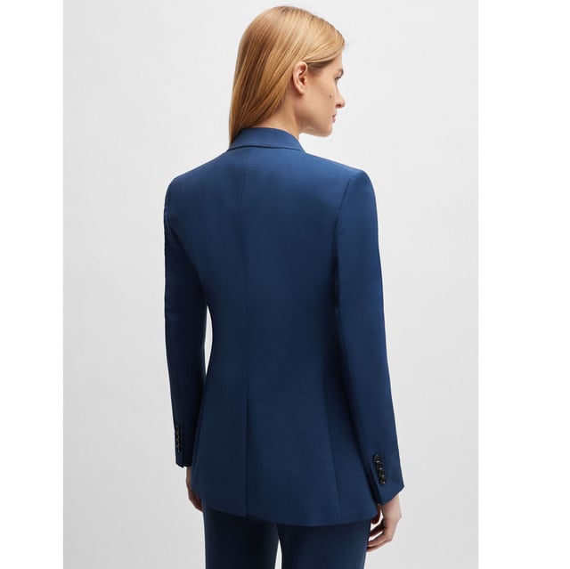 Dames BOSS Jacketa2 Regular-fit jas in gemêleerde scheerwolEen veelzijdige jas van BOSS Womenswear in een normale pasvorm van scheerwol met een gemêleerde textuur.- Normale pasvorm- Paslengte achterkant: 71 cm (28 inch)- Hoofdmateriaal: 100% scheerwol.  Voering: 61% viscose 35% polyester 4% elastan.  Chemisch reinigen.- Ref: 50511956-992