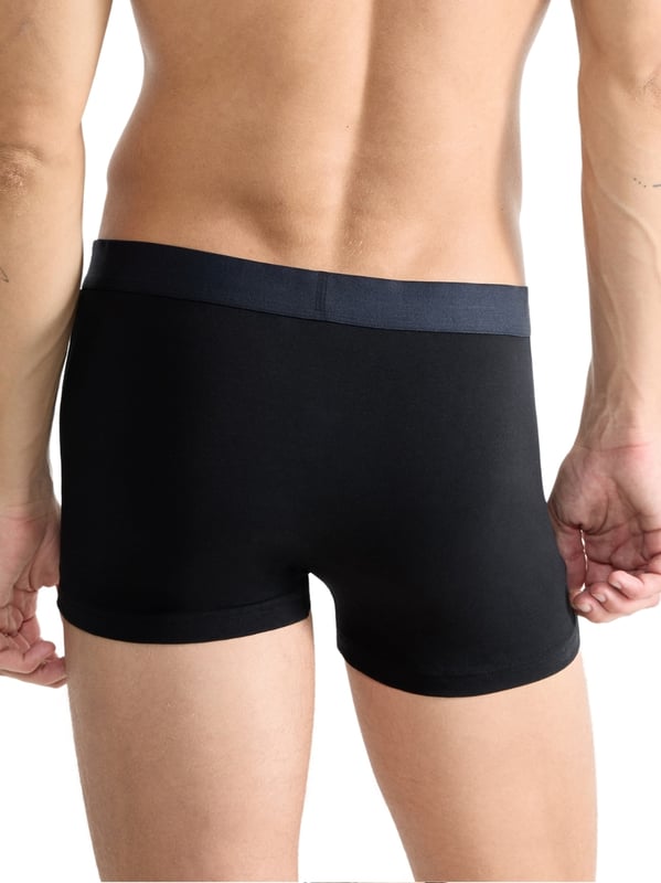 Sloggi Mens EVER Ease Short C2P. Multipack of thermoregulating mens underwear made with natural cotton. Mens boxer briefs with a lined pouch. The product is recommended for gentle machine wash only.