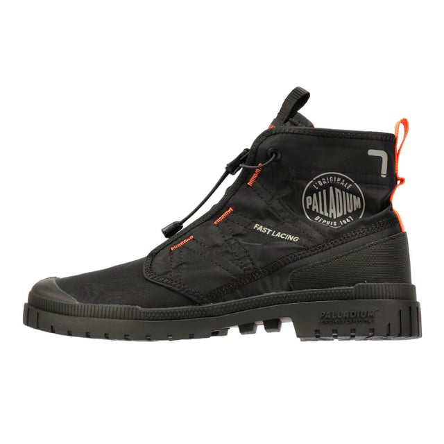 Lightweight nylon upper boots designed for comfort and versatility. Featuring an elastic lace-up fastening with toggle for a secure, adjustable fit. Built on a durable TPR outsole for enhanced grip and flexibility.