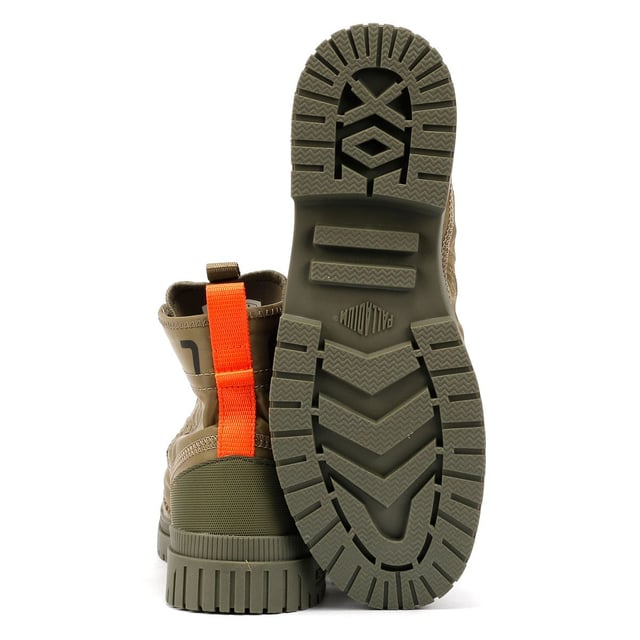 Lightweight nylon upper boots designed for comfort and versatility. Featuring an elastic lace-up fastening with toggle for a secure, adjustable fit. Built on a durable TPR outsole for enhanced grip and flexibility.