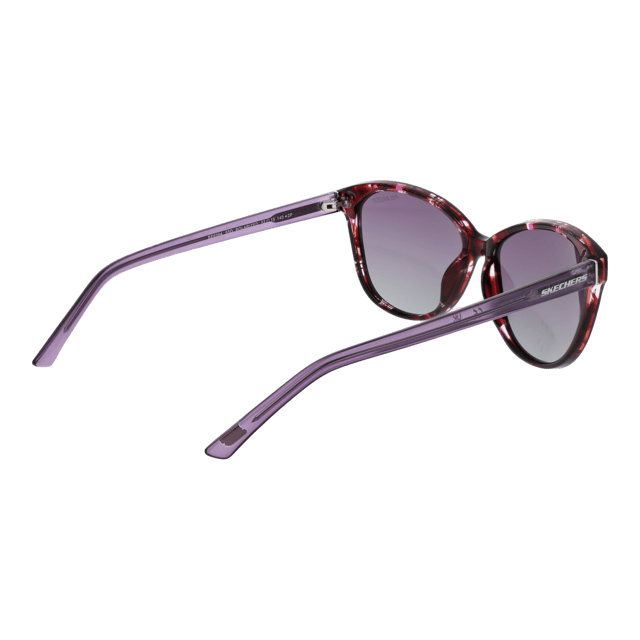 Género: Mujer
Color principal: Rojo
Color del marco: Rojo
Material del marco: Plástico
Color de lentes: Púrpura
Material de lentes: Plástico
Categoría de filtro: 2
Efecto de lentes: Polarizadas & Espejadas
Protección: 100% UVA & UVB
Ancho de las lentes: 57
Altura de las lentes: 45
Ancho del puente: 15
Ancho del marco: 140
Longitud de las templos: 140
Estilo: Ojos de gato
Estilo de llanta: Llanta completa
Bisagra de resorte: No
Extra: Sin extra
El envío incluye: Estuche originalsa de gafas original, documentación, paño de limpieza
Country: China