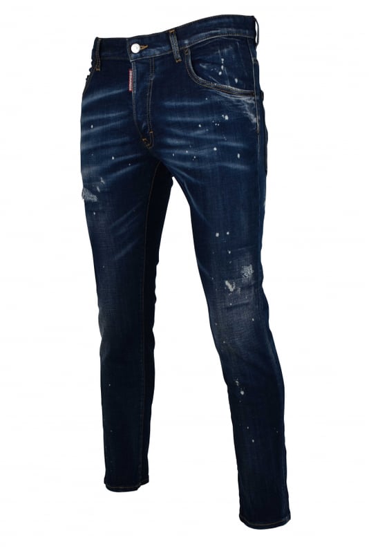 Skater Jeans Dsquared2 blau aus Baumwolle.Verwaschener Effekt an den Beinen.Weiße Farbflecken.Risse in der Haut.Knopfverschluss mit rotem Logoetikett.Schwarzer vertikaler Rückenpatch mit schwarzem Logo.Schlaufen für einen Gürtel.5 Taschen.Made in Italy.