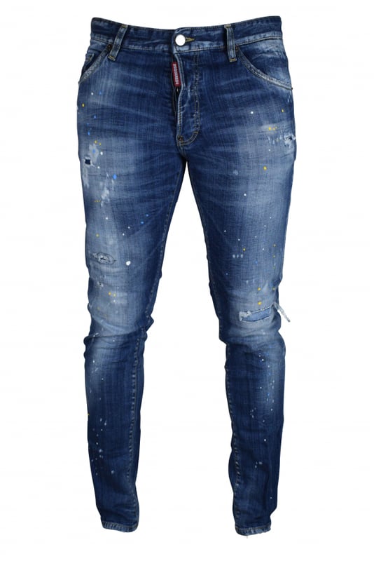 Cool Guy Dsquared2 vaqueros de algodón elástico azul con efecto lavado.Efecto rasgado.Parche rojo con el logotipo en la bragueta delantera.Efecto de salpicadura de pintura amarilla, azul y blanca.Etiqueta de plástico transparente, logotipo y escritura  Dean Caten  en el reverso.Tres bolsillos delanteros y dos traseros.Detalles de costura en amarillo.Cierre con botones.98% Algodón, 2% Elastano.Made in Italy.