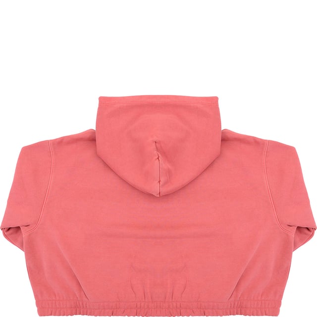 Elevate your casual style with the Tommy Jeans Plus Women's Purple College Logo Zip Detail Sweatshirt. With its bold college logo and zip detail, this sweatshirt combines sporty charm with modern flair. The rich purple color adds a vibrant touch, making it a statement piece in your wardrobe.

Made from a soft mixed cotton fabric, it provides comfort and breathability, perfect for all-day wear. Whether you're dressing down for a weekend outing or layering it up for cooler days, this sweatshirt offers effortless style and ease.

Details:

Classic college logo for a bold, athletic-inspired look

Zip detail for added style and adjustability

Soft and breathable mixed cotton fabric

Perfect for casual days or layering over your favorite pieces