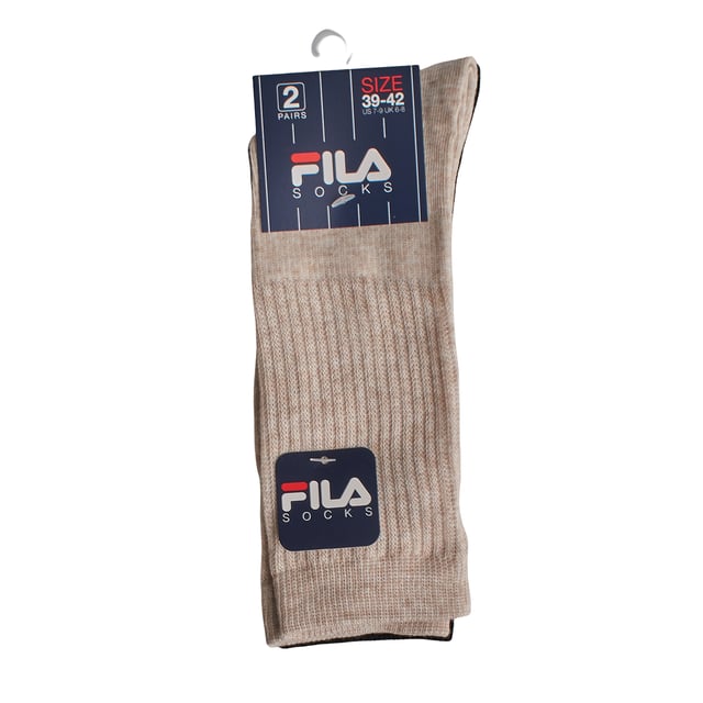 Pack-2 Calcetines Largos Deportivos F3611 para Hombre y Mujer Este pack de calcetines Fila es perfecto para quienes valoran la sencillez, la calidad y el confort en el día a día. Su diseño de caña alta acanalada proporciona sujeción sin presión, y su tejido suave ofrece una sensación agradable desde la primera puesta.
Detalles:
- Composición con alto porcentaje de algodón que aporta suavidad natural y transpirabilidad.
- Modelo unisex, apto para hombre o mujer.
- Caña alta con canalé elástico que mejora el ajuste y la estabilidad.
- Logo Fila bordado en el empeine.
- Logo Fila bordado en el empeine.
- Pack funcional de dos pares.
Una opción básica y versátil con el sello de calidad Fila. Ideal para quienes buscan calcetines altos. cómodos, discretos y duraderos para cualquier ocasión.
Composición: 88% Algodón, 11% Poliéster, 1% Elastano
Cuidados:
Lavar a máquina a un máximo de 30 °C.
No usar lejía ni blanqueadores.
No planchar.
No lavar en seco.
Secar al aire o en secadora a baja temperatura.