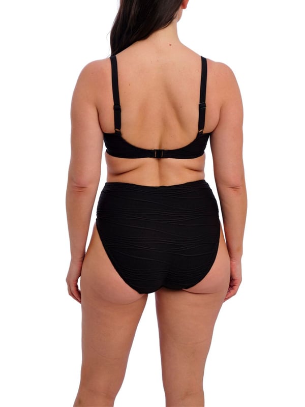 Fantasie Beach Waves Gathered Full Cup Bikini Top. With gathered cups and fixed fully adjustable straps. The product is recommended for hand wash only.