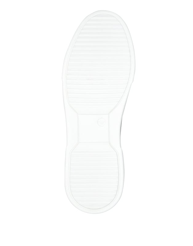 Ontdek het unieke met deze low-top sneakers van nappaleer. Hier zijn de details:    Materiaal: Nappa    Logo: Badge met logo aangebracht op het buitenste kwart    Sluiting: Vetersluiting    Zool: Rubberen glijzool    Voering: Binnenvoering    Binnenzool: Uitneembare binnenzool