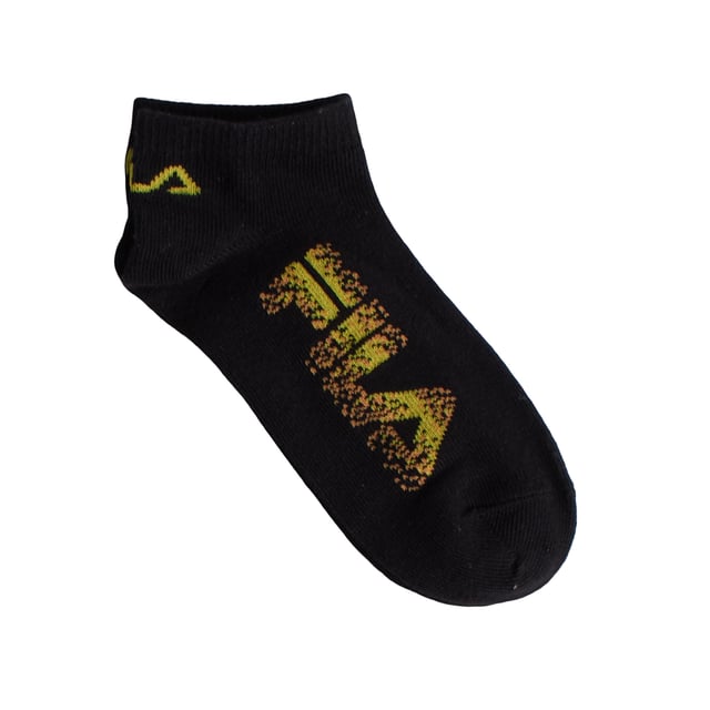 Este pack de calcetines invisibles Fila es perfecto para los más pequeños que buscan comodidad sin sacrificar estilo. Diseñados para ser ocultos dentro de los zapatos, ofrecen una sensación ligera y una excelente transpirabilidad para el uso diario.

Detalles:
- Pack de 3 pares de calcetines invisibles unisex para chicos y chicas.
- Diseño de corte bajo que se mantiene oculto en la mayoría de los zapatos deportivos y casuales.
- Tejido de algodón suave, ligero y transpirable.
- Logo de Fila en colores brillantes.
- Ajuste elástico que se adapta al pie sin deslizarse.
- Costuras suaves que evitan rozaduras o incomodidad.

Este pack de calcetines invisibles Fila para chicos y chicas es la combinación ideal de funcionalidad, comodidad y estilo. Diseñados para permanecer ocultos dentro de los zapatos, estos calcetines invisibles ofrecen un aspecto limpio y discreto, perfecto para cualquier look escolar, deportivo o casual.
Composición: 68% algodón, 31% poliéster, 1% elastano.
Cuidado:
Lavado a máquina a un máximo de 30 °C.
No utilizar blanqueador ni productos blanqueadores.
No planchar.
No limpiar en seco.
Secar al aire o secar a baja temperatura.