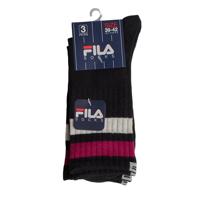 Paquete de 3 Calcetines Largos de Algodón F3609 para Hombres y Mujeres Este pack de calcetines unisex Fila combina un diseño clásico con materiales cómodos y funcionales. Su caña alta acanalada y las franjas en contraste evocan un estilo deportivo retro, perfecto para looks casuales o urbanos.
Detalles:
- Composición con un alto porcentaje de algodón que proporciona suavidad y transpirabilidad natural.
- Diseño unisex de caña alta.
- Logo de Fila bordado.
- Puño acanalado.
- Estilo deportivo con franjas en contraste.
- Costuras planas.
- Tejido elástico.
- Pack de 3 pares.
Una opción versátil y cómoda para hombres y mujeres que buscan calcetines duraderos con un diseño atemporal y materiales de calidad como el algodón.
Composición: 66% Algodón, 32% Poliéster, 2% Elastano.
Cuidado:
Lavado a máquina a un máximo de 30°C.
No usar blanqueadores ni blanqueantes.
No planchar.
No limpiar en seco.
Secar al aire o en secadora a baja temperatura.