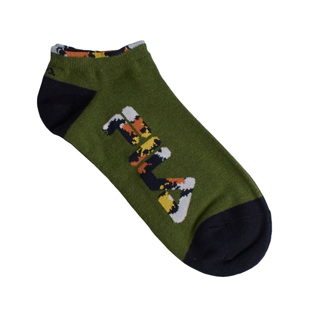 Pack-3 Calcetines Invisibles Deportivos F2529 Para Hombre y Mujer Renueva tu cajón de calcetines con este vibrante pack de tres pares de calcetines invisibles Fila, diseñados especialmente para quienes buscan comodidad y un look deportivo moderno. Ideales para acompañarte en tus rutinas diarias, entrenamientos o simplemente para disfrutar de un estilo casual y urbano.\n\nDetalles:\n- De algodón.\n- Diseño deportivo.\n- Logotipo Fila bordado.\n- Corte tobillero, invisible.\n- Puño elástico.\n- Colores variados.\n- Ideales para deporte o uso casual.\n\nEste pack de calcetines invisibles Fila es la elección perfecta para quienes valoran el confort sin renunciar al estilo. Con su diseño atractivo, materiales de calidad y ajuste ideal, son el complemento perfecto para tu día a día activo.\n Composición: 68% Algodón, 31% Poliéster, 1% Elastano\n Cuidados:\nLavar a máquina a un máximo de 30 °C.\nNo usar lejía ni blanqueadores.\nNo planchar.\nNo lavar en seco.\nSecar al aire o en secadora a baja temperatura.