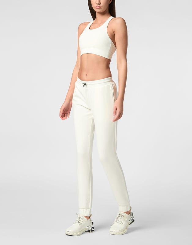 Comfortable and light-weight top designed to help you push your limits.   Maximum comfort and quick dry Lycra®   Triple crisscross straps   Support especially designed for cycling or gym training   Bottom hem grants support and firmness