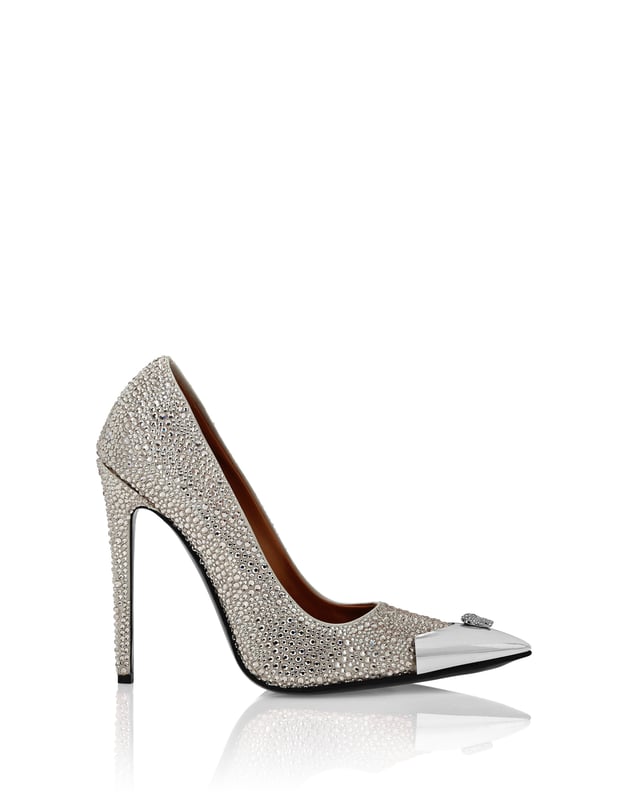 Embellished  Show your grit and fashionable side with these satin pumps. Check out the details.   Bejewelled satin upper   Jewel Skull on toe cap   Genuine leather sole   Inner lining, leather footbed   12 cm lined heel
