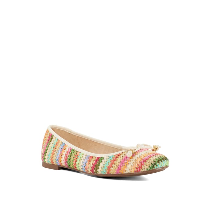 Dune Ladies Hallo - Charm-Detail Ballet Shoes Our own take on a signature style our Hallo ballet flats boast a feminine bow that's enhanced with our bespoke charm detailing. Designed with a quilted comfort sole for comfort with every step, this round-toed silhouette pairs perfectly with everything from denim to dresses alike.