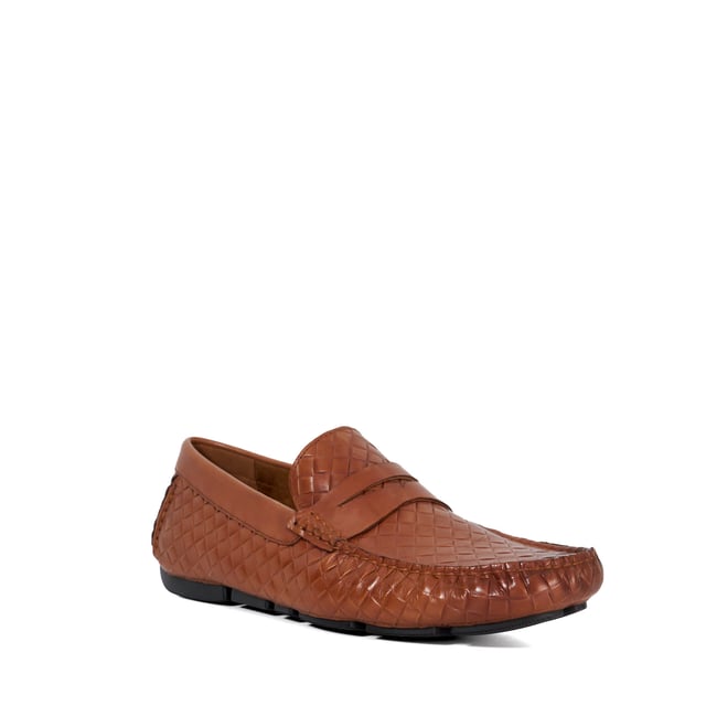 This luxurious stamp weave driver has been expertly crafted with leather lining and a leather sock for the ultimate in wearability and durability. Combining a sophisticated loafer inspired design with the casual look of a driver, Bradlay rests on a lightweight and flexible rubber outsole.