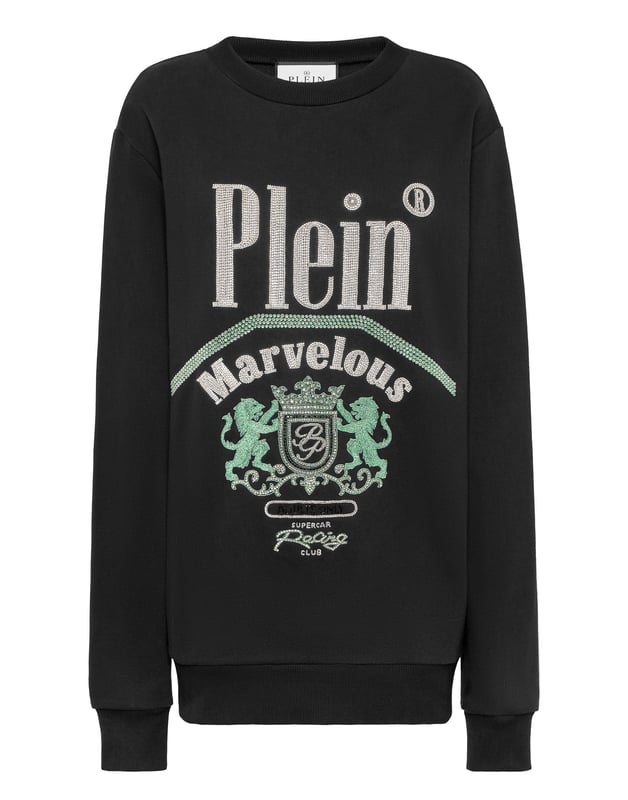 Define your style with a dash of personality. Check out this fleece sweatshirt with distinctive details.   Soft cotton fleece   Rhinestones application   Logoed patch sewn at back   Rib knit hems   Fit: Oversize
