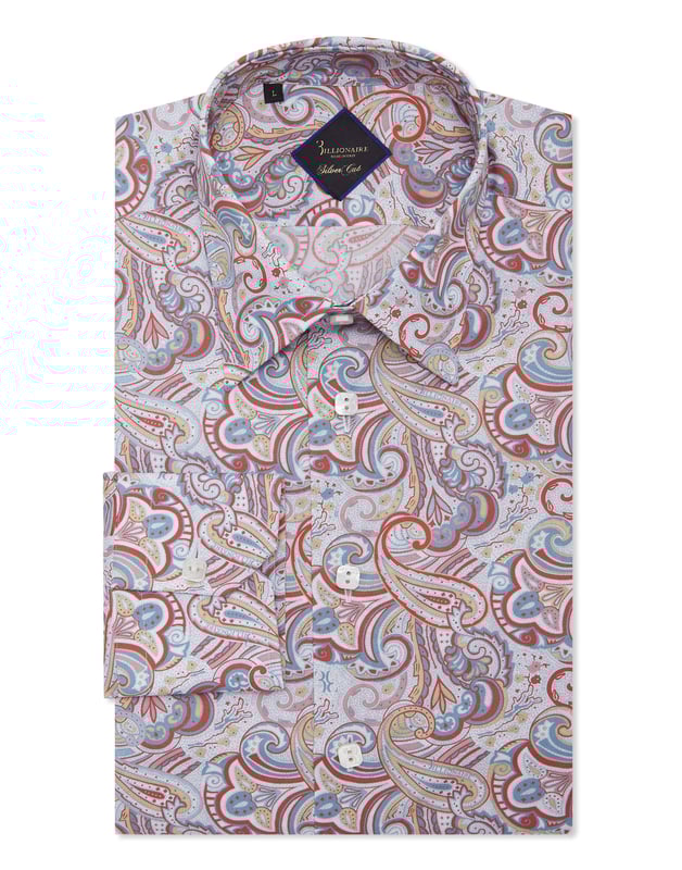 El boteh, más conocido como cachemira o paisley, es un patrón ancestral que evoca imágenes exóticas y que aquí aparece estampado en toda la prenda en esta camisa de popelina de algodón. Cuello camisero pequeño, modelo: Milano. Puños con dos botones. Incluye botones cuadrados de nácar. Corte: Slim/Silver