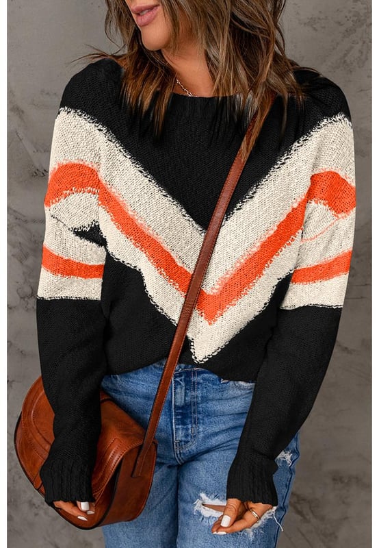 Black chevron striped
  Drop shoulder design
  Loose fit
  High
  quality materials
  Durable and long
  lasting
  Versatile and stylish
  Suitable for any gender