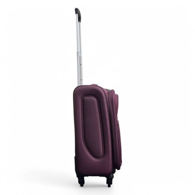 Expandable Soft Shell Cabin Suitcase 50.5 x 37 x 26 cm Luggage Suitable for Easyjet, Ryanair Upgrade your travel setup with this stylish and practical Expandable Hardshell Cabin Luggage, complete with a compact Underseat option. Built for durability, added space, and smooth mobility, it’s the perfect companion for any journey.
Features:
• Premium Soft Shell Protection – Made from Premium Nylon, impact-resistant material to keep your belongings safe from knocks and drops.
• Integrated Combination Lock – Each case includes a built-in lock to keep your items secure while complying with travel security standards.
• Expandable Design – Need extra space? The expansion zip adds up to 20% more room, perfect for souvenirs or unexpected extras.
• 4-Wheel Spinner System – Glide through airports with ease thanks to the 360° rotating wheels that offer smooth, stable movement.
• Lightweight Build – Designed to be strong yet light, making lifting and carrying effortless without sacrificing durability.
Size & Specifications:
• Cabin: 50.5 x 37 x 26 cm (Expands to 31 cm) | 2.5 kg | 41L
Stylish, secure, and built to handle every adventure—travel lighter and smarter with this all-in-one luggage solution.
