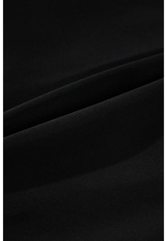 High waist design provides support and comfort
  Built
  in lined shorts for coverage and confidence
  Harmonious color block visual effect
  Versatile and pairs well with any swim top
Material: 82% Polyamide 18% Elastane