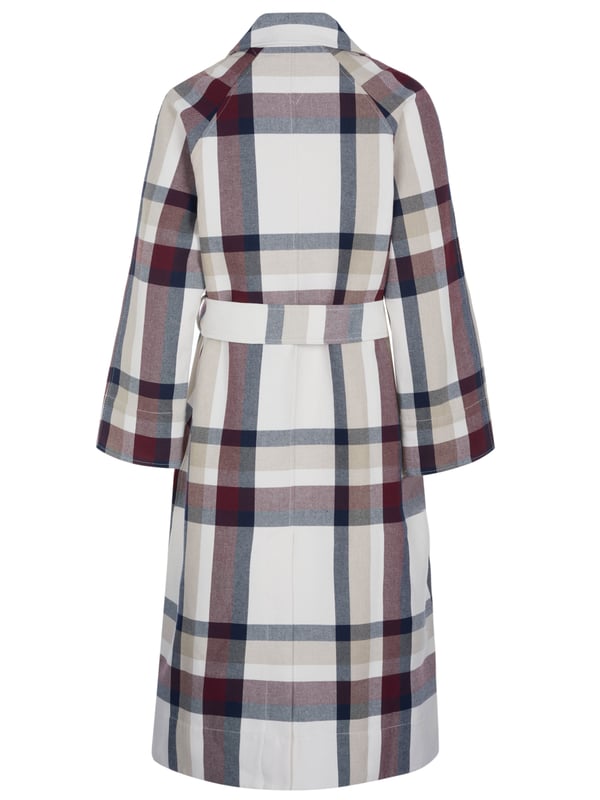 50% Cotton, 50% Polyamide; Tommy Hilfiger coat;  Model: WW0WW40055 0Q1;  High quality manufactured;  Soft cotton blend;  Kent collar;  Concealed button placket with 5 buttons;  Two side pockets;  Walking slit;  Sleeve latches;  Belt to tie;  Tommy Hilfiger logo details