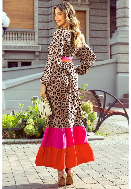 Our styles are designed with a trendy fitted look in mind following an international size standard. For the best fit we suggest choosing one size up from your usual. Be sure to check our sizing chart to find your perfect match!
  Trendy leopard print
  Striking color block design
  V neck detail
  Loose and flowy fit
  Part of ?? maxi dress collection
Material: 100% Polyester